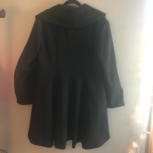 Begonia K Warm Black Peplum Style Shawl Collar Winter Coat, Size XL - Picture 5 of 5
